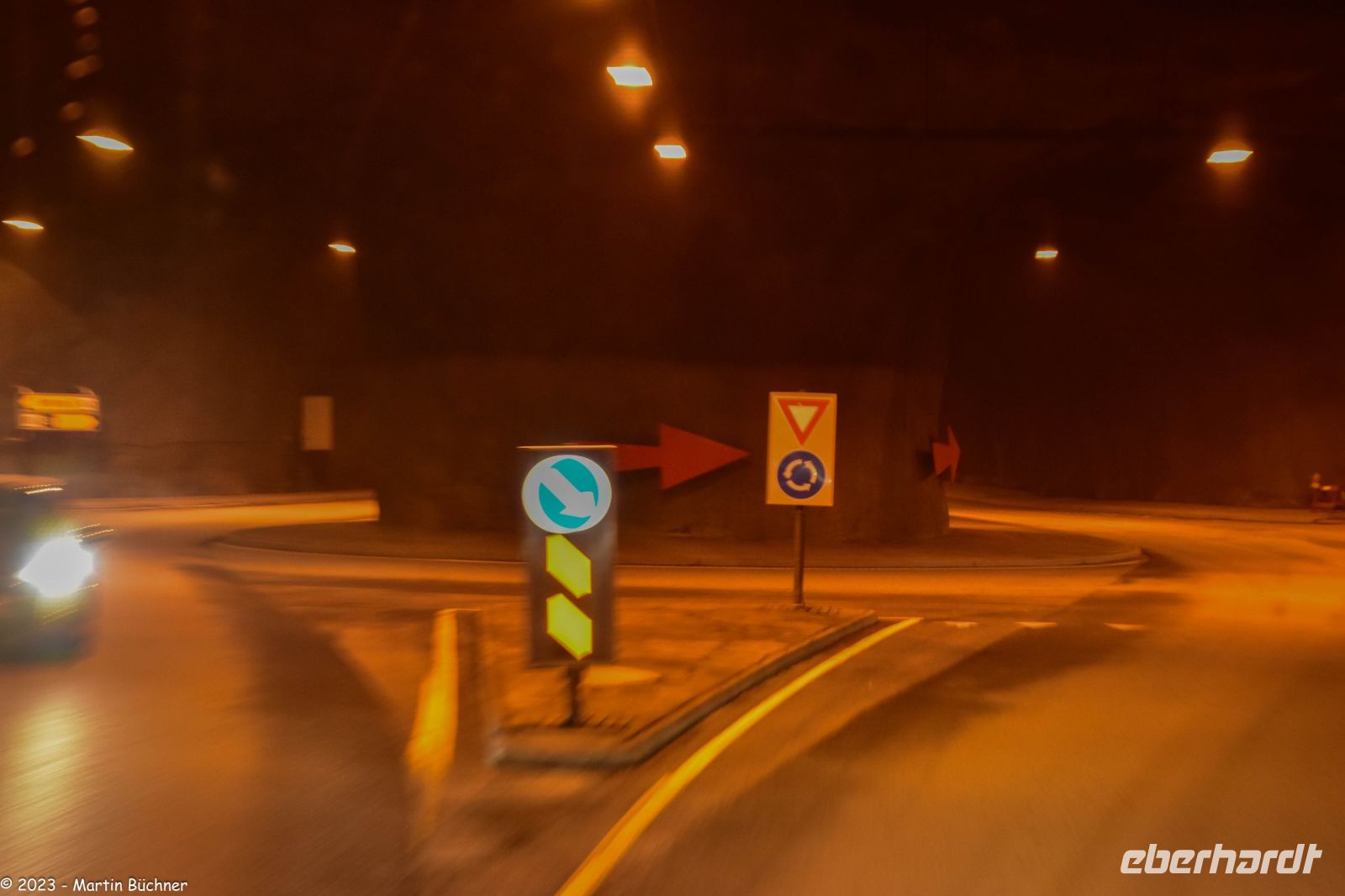 Tromsø - Kreisverkehr im Tunnel