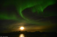 Skjervøy geht immer - Polarlicht mit Mond!