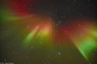 Skjervøy geht immer - seltenes rotes Polarlicht!