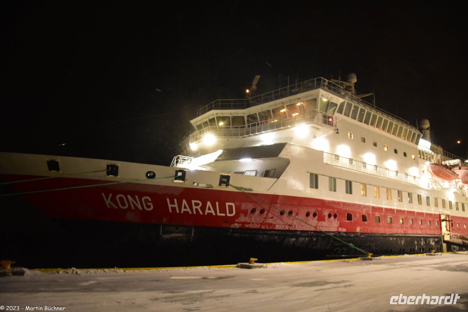 Sturmpause im sicheren Hafen von Båtsfjord