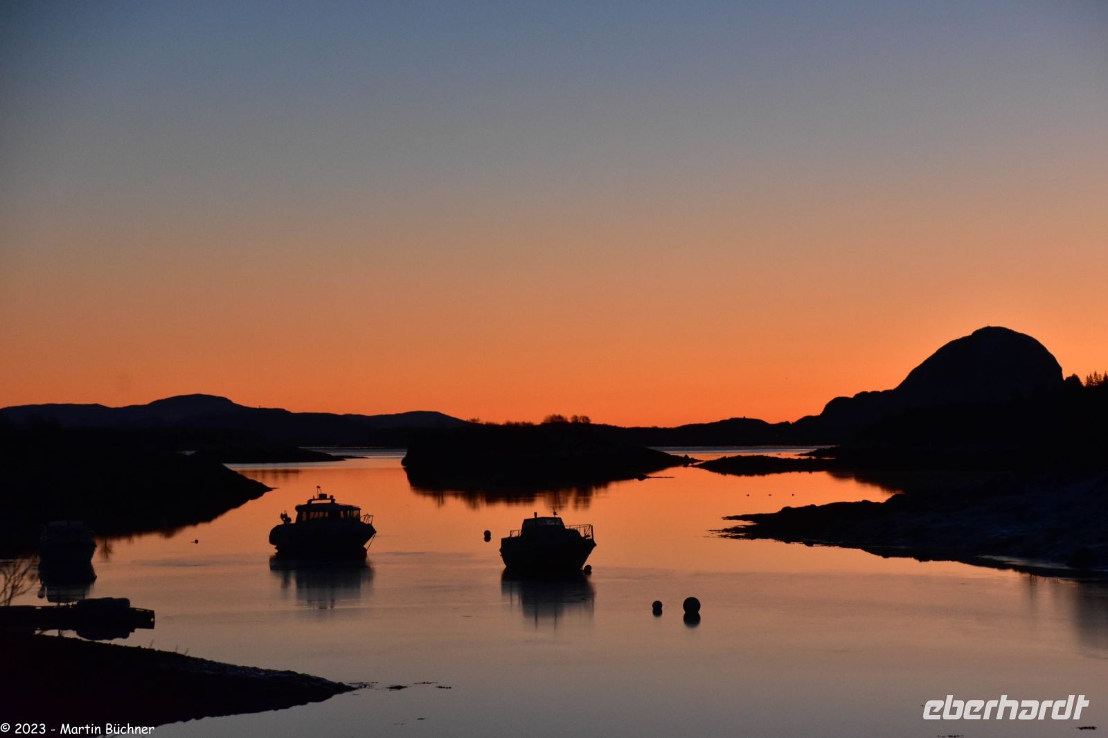 Märchenküste Helgeland - Helgelandkysten - Sør-Helgeland - Brønnøysund - Torghatten - Magischer Berg (Hut) mit dem Loch