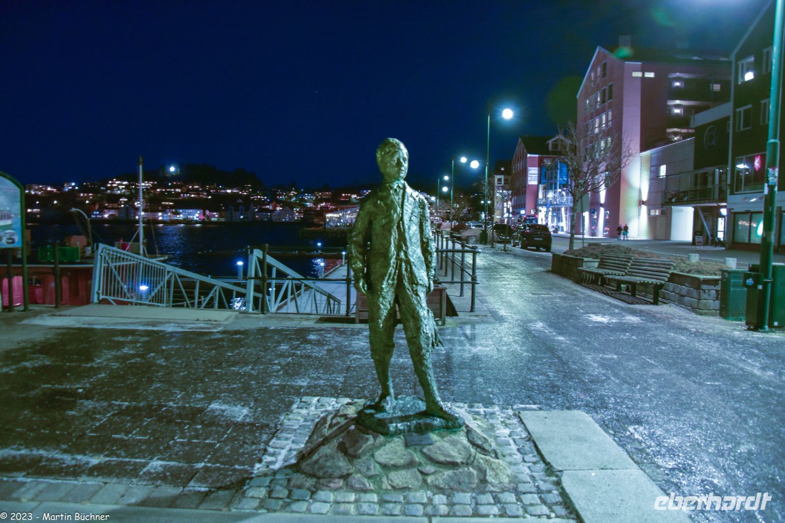 Klippfischstadt Kristiansund in Møre og Romsdalen (Nordmøre) - der Heringsjunge