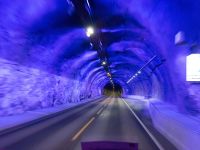 Laerdalstunnel (24,51 km), längster Straßentunnel der Welt