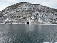 Einfahrt zum ehemaligen NATO U-Boot Hangar