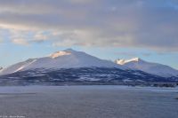 Breivikeidet am Ullsfjord - Blick auf die Lyngen-Halbinsel mit den Lyngen-Alpen