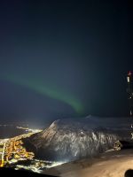 Nordlichter auf dem Fjellheisen mit Blick auf Tromsö