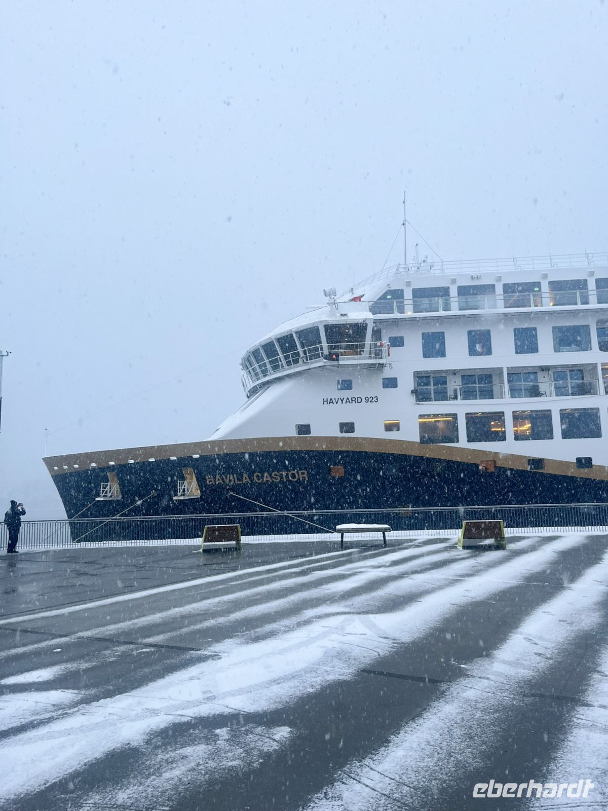 Havila Schiff im Hafen von Tromsö
