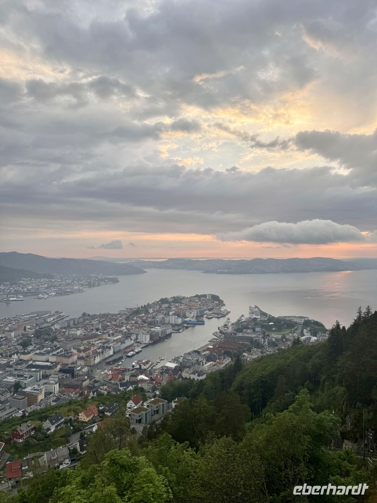 Tag 6 - Blick über Bergen
