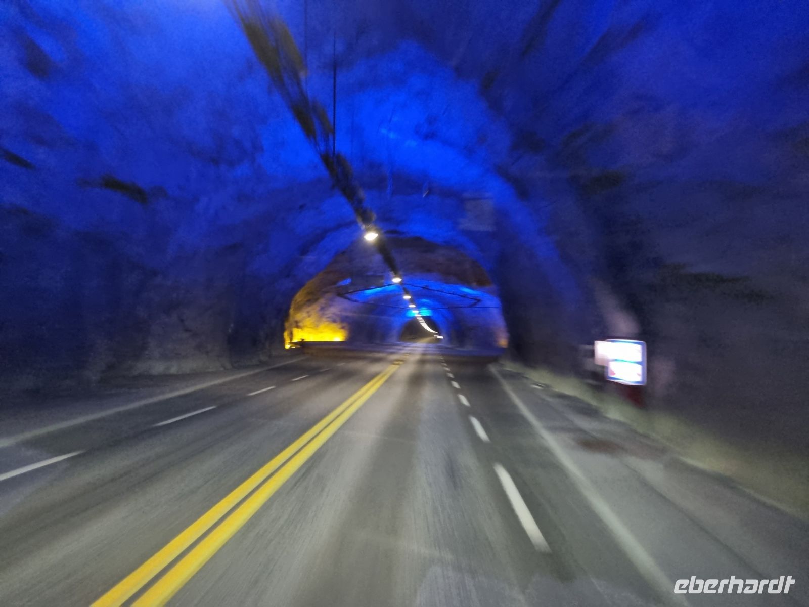 Lichthalle im Laerdaltunnel