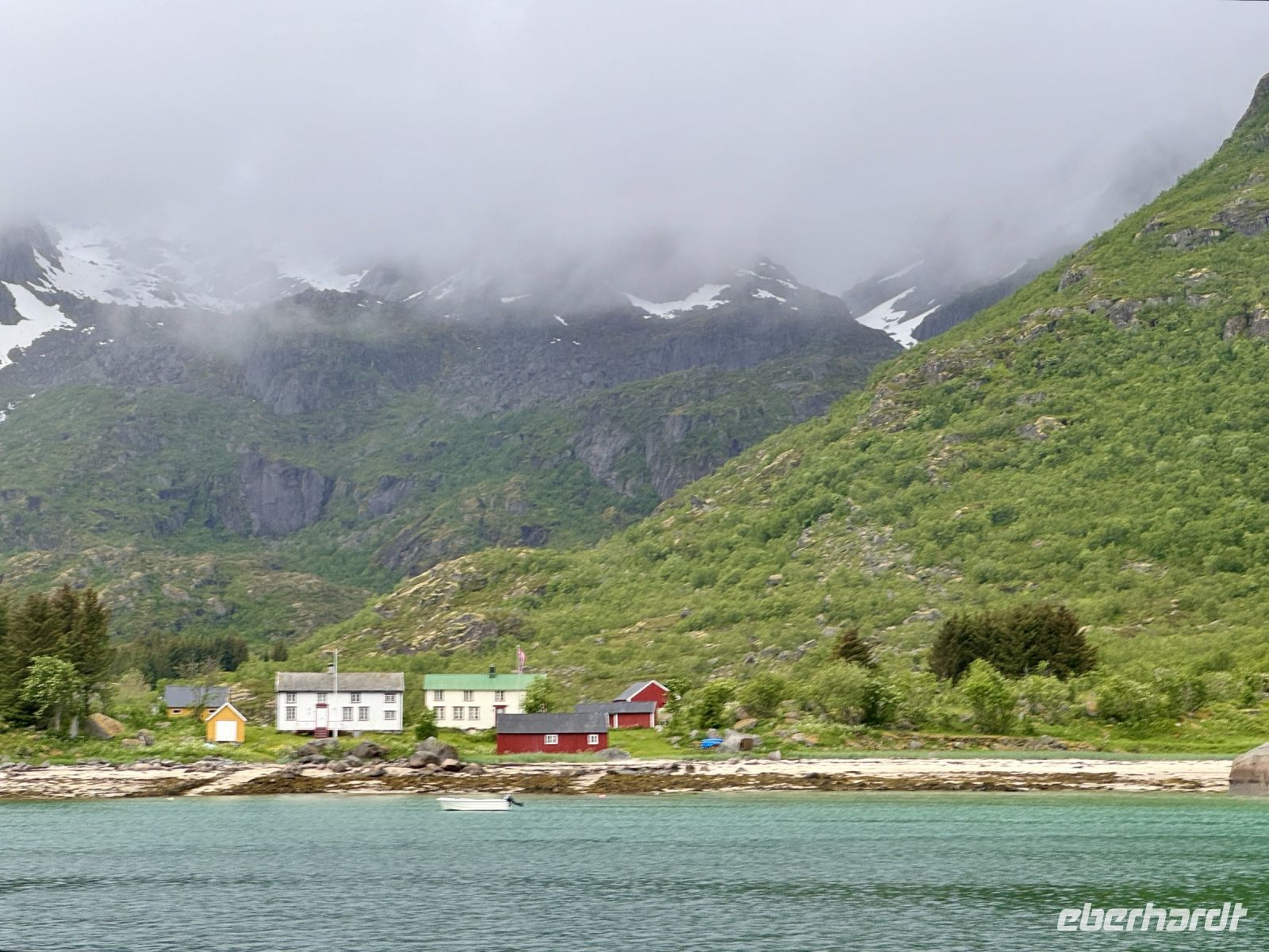 Tag 9 - Fahrt durch den Raftsund