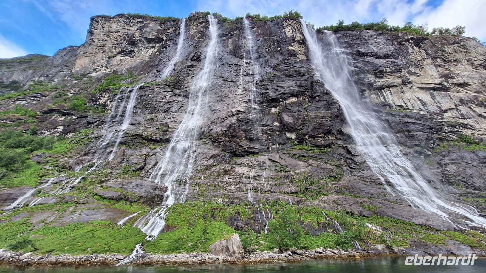 Schifffahrt auf dem Geirangerfjord: die sieben Schwestern