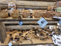 Bärenhöhle (Karhunpesäkivi) bei Inari - Samisches Kunsthandwerk...