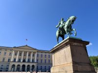 Tag 2 - Königliches Schloss 