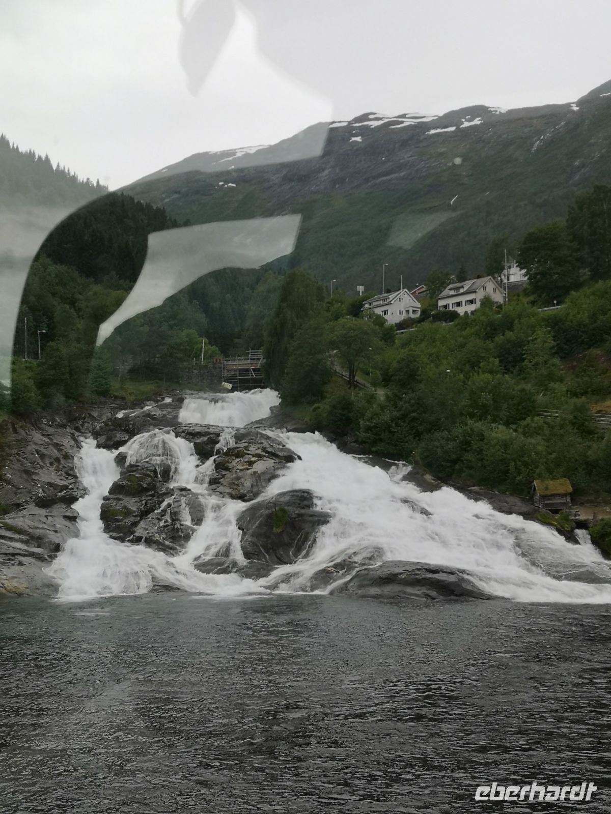 Die Wasserkaskaden von Hellesylt
