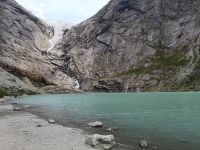 Man hörte sogar einen  lauter Knall und sah kalben vom Gletscher