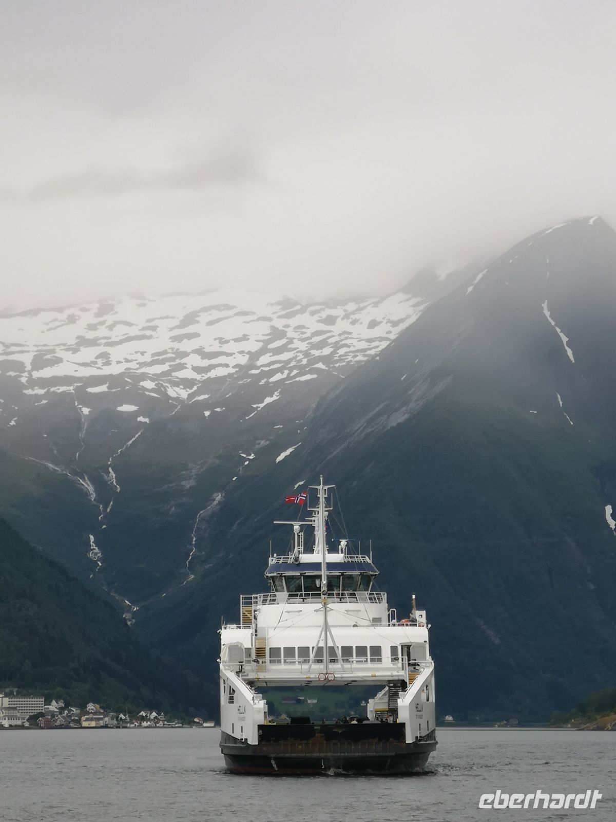 Ein Schiff wird kommen...