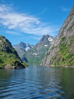 Einfahrt in den Trollfjord...