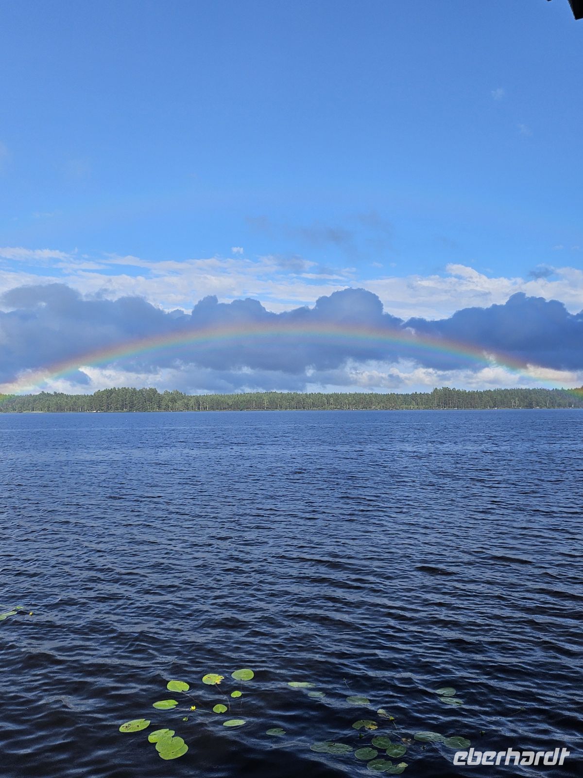 Regenbogen am Rastplatz Tre Änger 