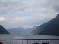 Hurtigruten: Fahrt in den Geirangerfjord