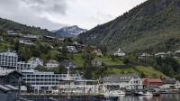 3 Geiranger Hotel mit Dalsnibba.jpg