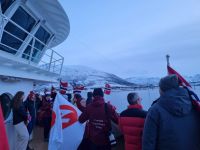 Begrüssungszeremonie der Ausflügler (7)