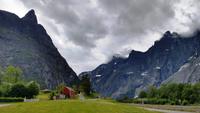 230 Romsdal, Trollwand und Romsdalhorn