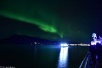 Møre og Romsdalen - Polarlicht vor Molde - südgehendes Postschiff