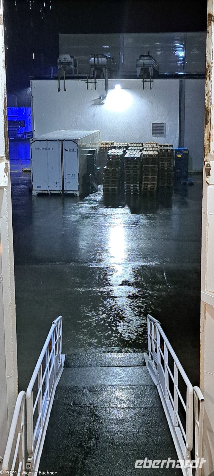 Orkanwarnung - Abwettern in Bodø