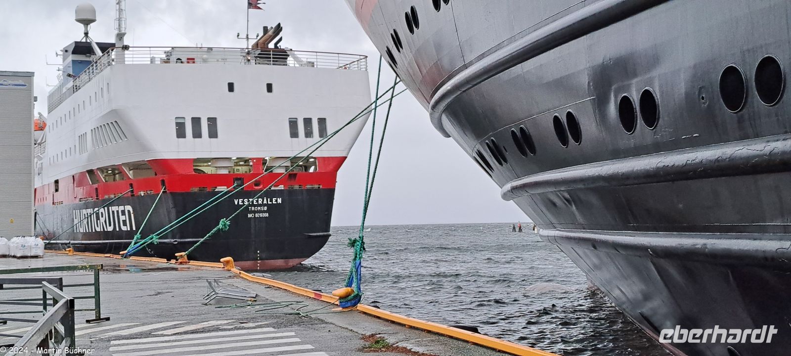 Abwettern von M/S Vesterålen und M/S Trollfjord in Trondheim bei Sturmflut