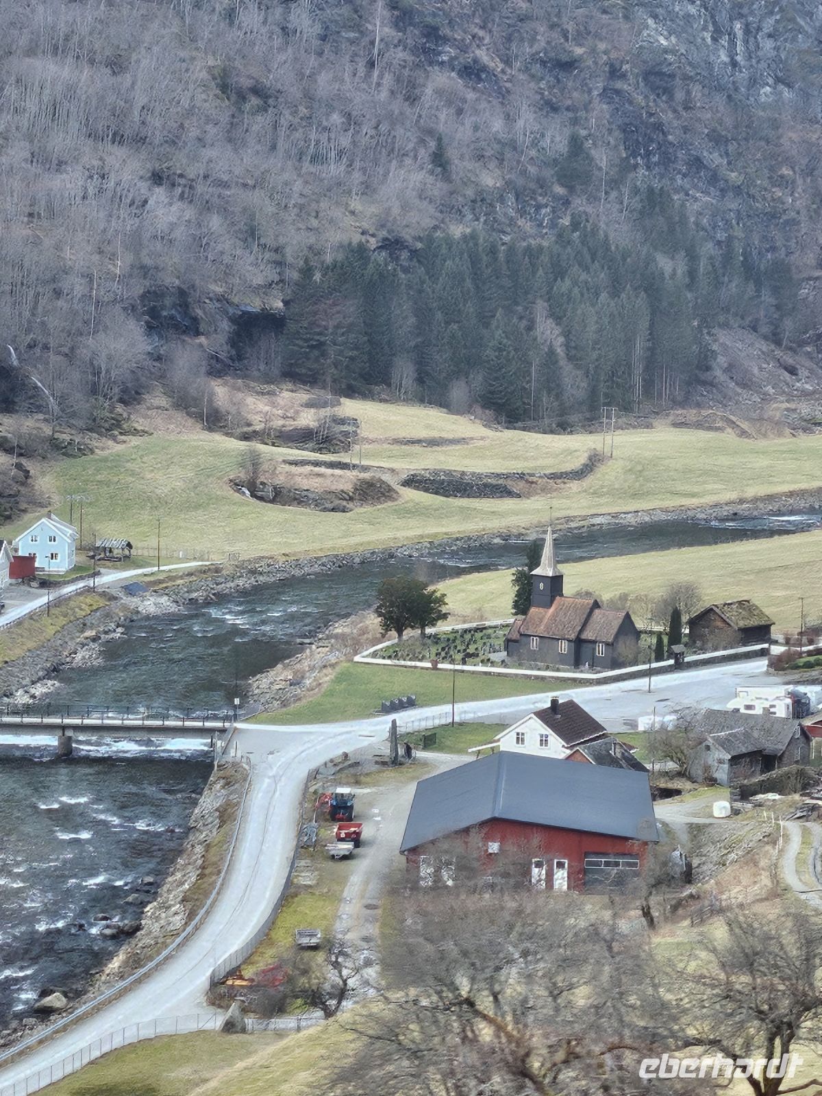 alte Kirche im  Flåm-Tal