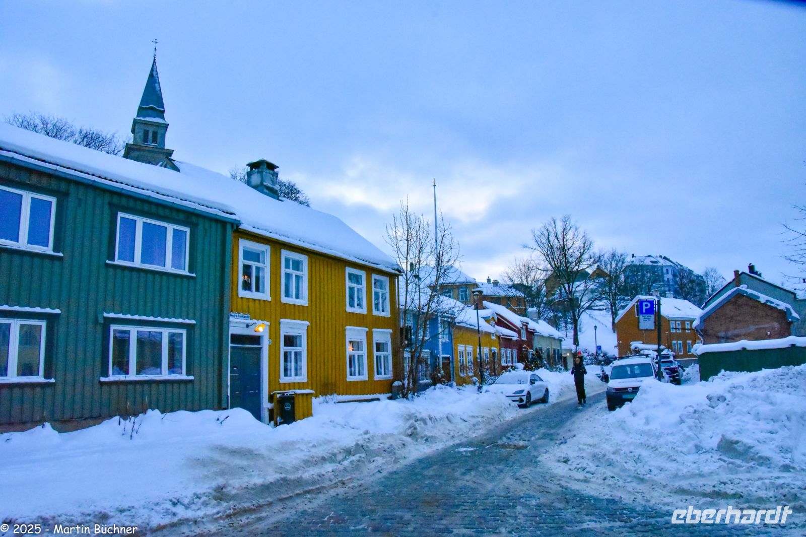 Trondheim - Stadtteil Bakklandet (tiefverschneit! nicht selbstverständlich)