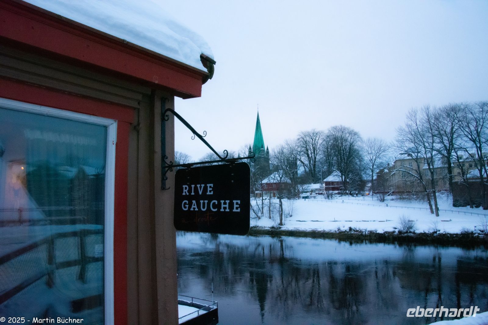 Trondheim - Stadtteil Bakklandet - Gamle Bybron (Alte Stadtbrücke) über den Nidelven (Fluss Nid)