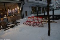 Tretschlittenfahrer beim Essen