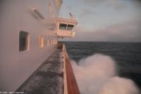 Hurtigruten MS Kong Harald plötzlich im Sturm