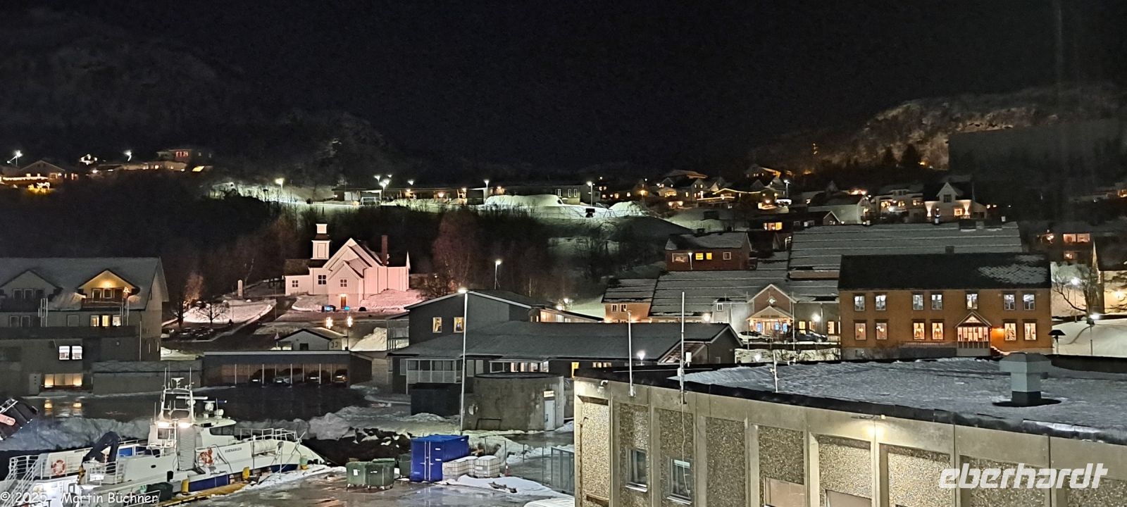 Hurtigruten MS Kong Harald in Skjervøy