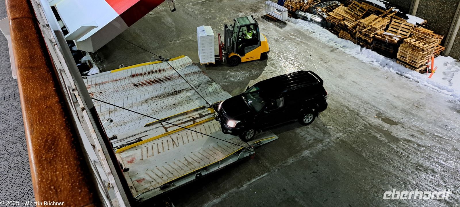 Das Postschiff M/S Kong Harald in Skjervøy