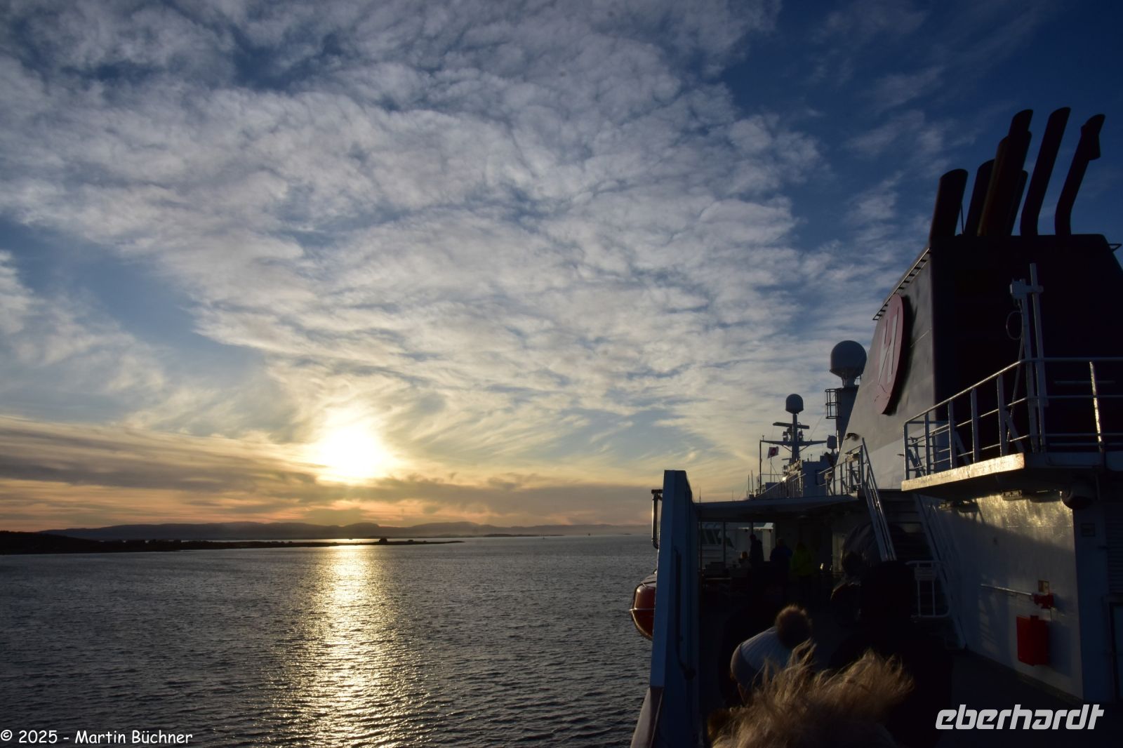 Fruhavet - mit dem Kjeungskær fyr (lies: Che-üngs-schäärr füüür)