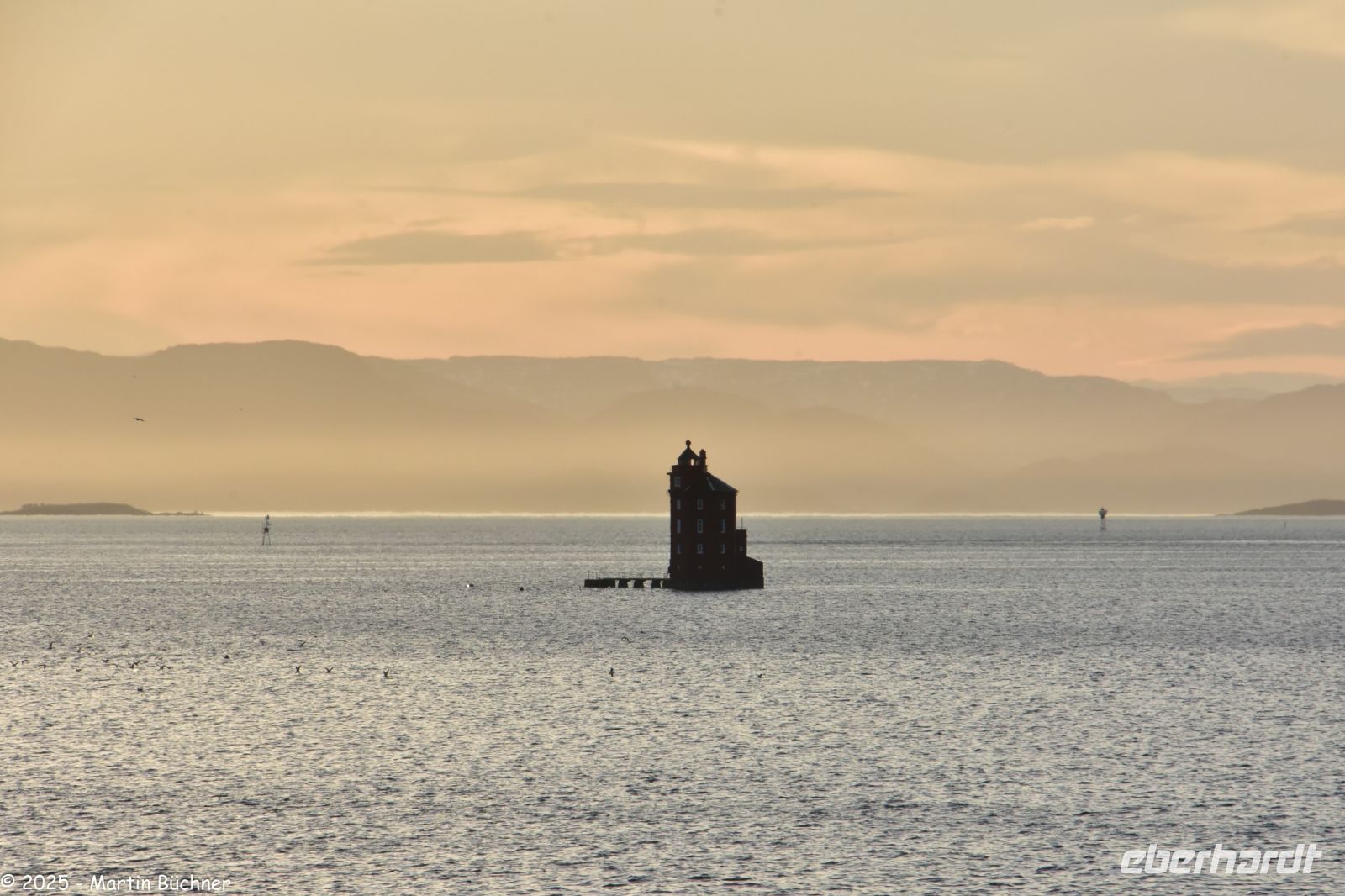 Fruhavet - mit dem Kjeungskær fyr (lies: Che-üngs-schäärr füüür)