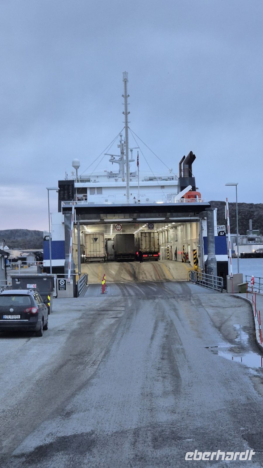 Fähre nach Moskenes