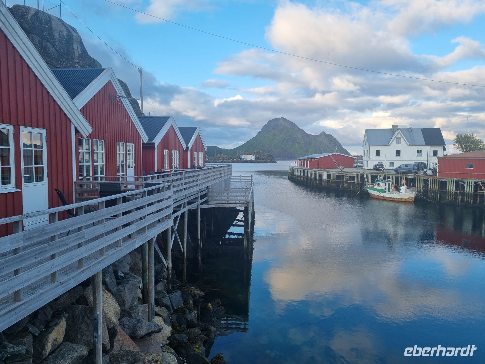 Lofoten - Insel Vestvågøy (Statles Rorbusenter)