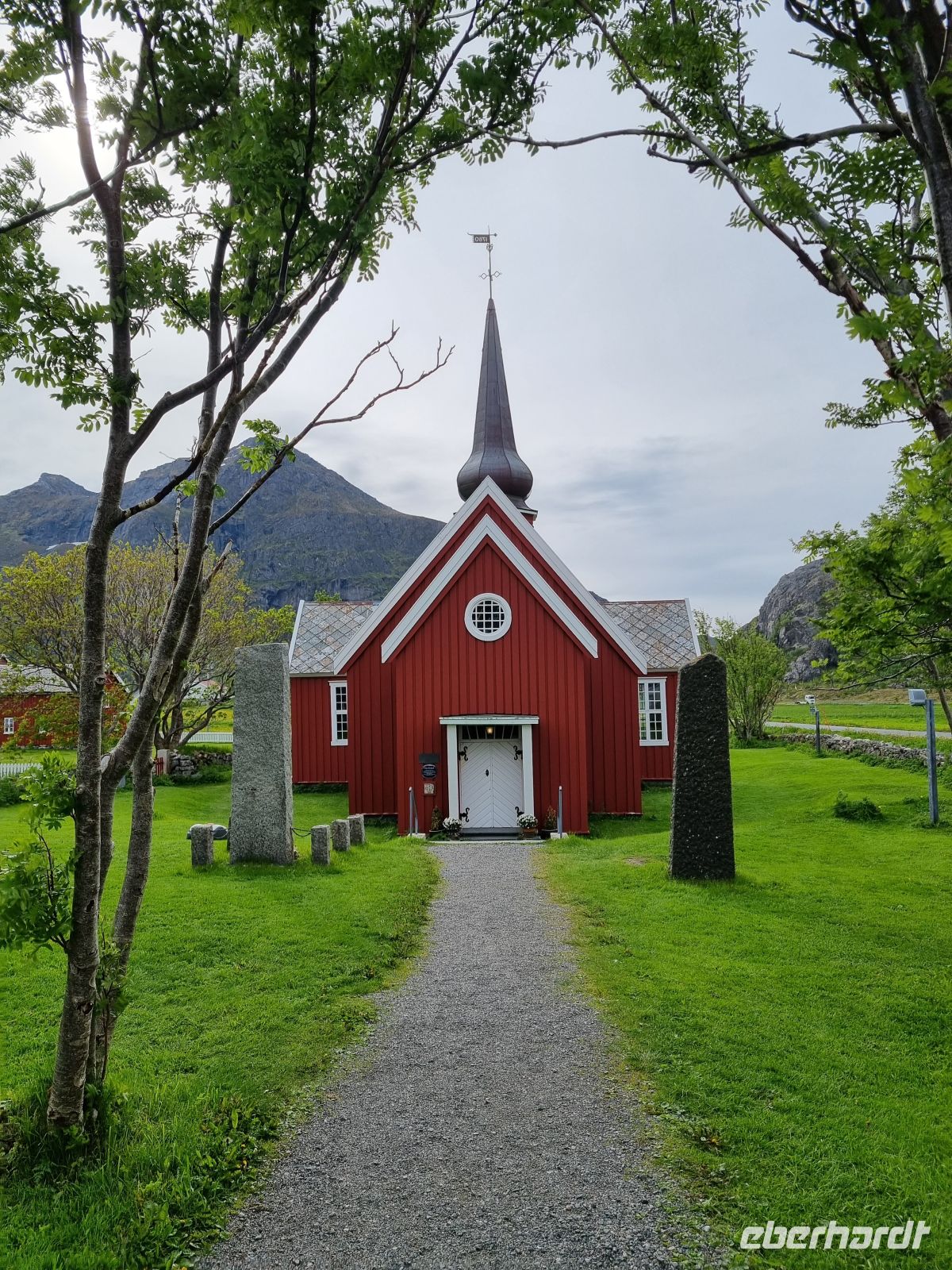 Lofoten - Insel Flakstadøy (Kirche von Flakstad)