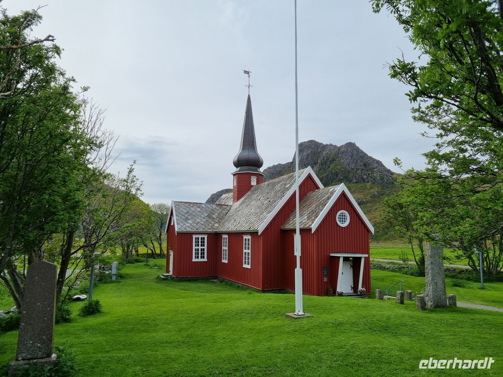 Lofoten - Insel Flakstadøy (Kirche von Flakstad)
