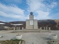 Saltfjell - Polarzirkelzentrum (Denkmal zu Ehren jugoslawischer Kriegsgefangener) 