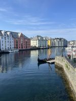 006-Bunte Häuser von Alesund.JPEG