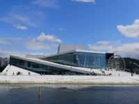Wahrscheinlich einer der meist fotografierten Objekte - Die Oper mit Munch Museum 