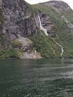 Wasserfall zum Geirangerfjord