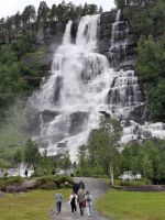 Tvindefoss, einer der schönsten Wasserfälle