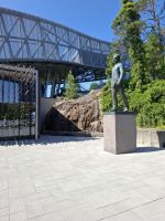 am Holmenkollen hat man dem Polarforscher Fritjof Nansen ein Denkmal gesetzt