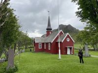 Rundfahrt auf den Lofoten - Kirche von „Remberg“ 