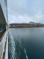 Spitzbergen - vorbei an der rusischen Siedlung Barentsburg 